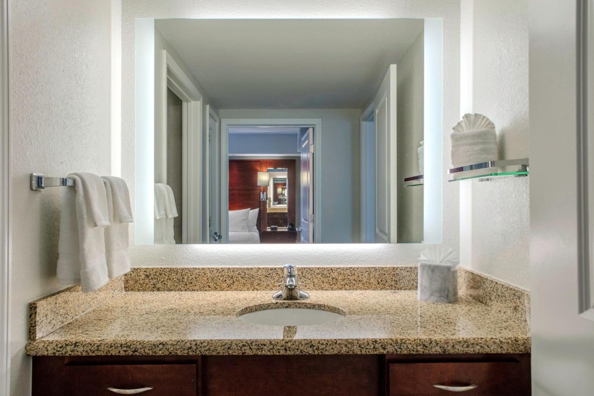 Residence Inn By Marriott Yonkers Westchester County Eksteriør billede